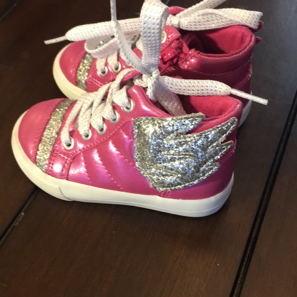 Cat & Jack Angel High Top Shoes Size 6